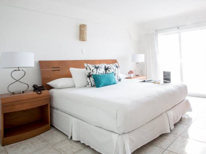 One bedroom king suite Coral Princess Hotel & Dive Resort Hotel Cozumel One bedroom king suite Coral Princess Hotel & Dive Resort Hotel Cozumel