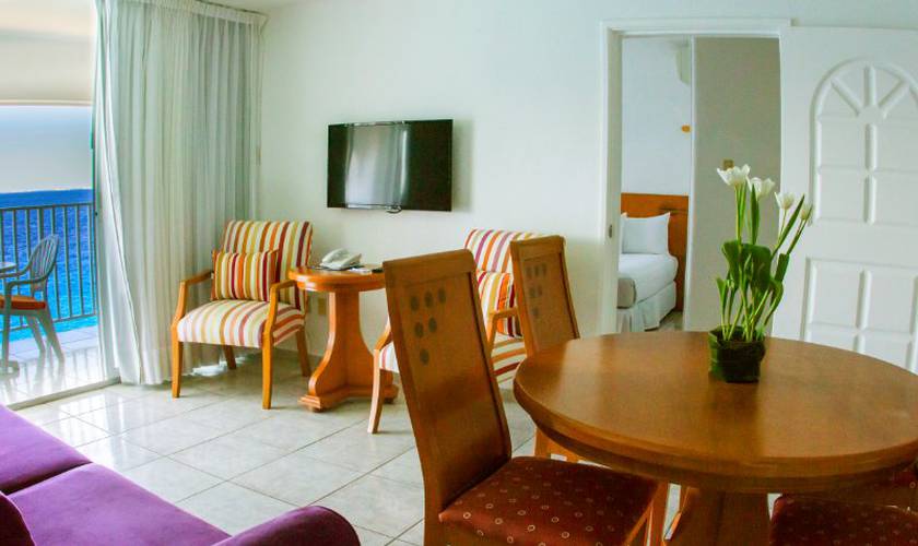 King suite de una recámara  Coral Princess Hotel & Dive Resort Cozumel