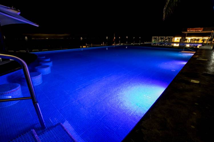 Swimming pool Coral Princess Hotel & Dive Resort  Cozumel