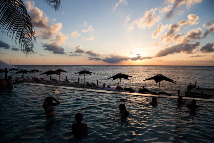 Swimming pool Coral Princess Hotel & Dive Resort  Cozumel