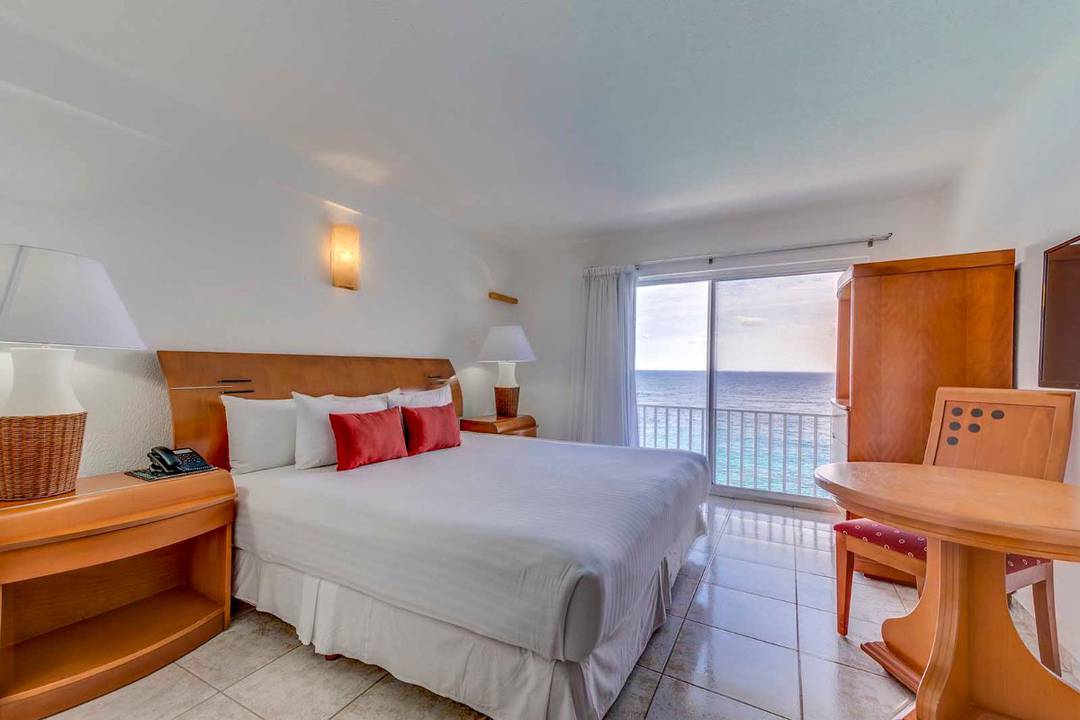 Two bedroom suites Coral Princess Hotel & Dive Resort Hotel Cozumel